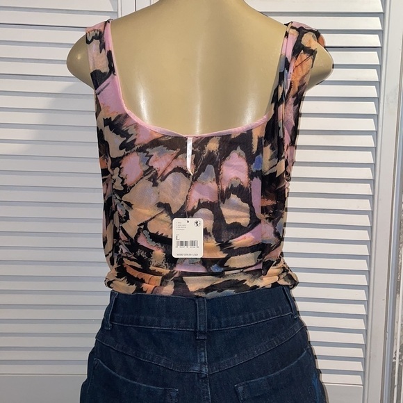 NWT Avenue Print Tank Top Size L - Picture 7 of 8